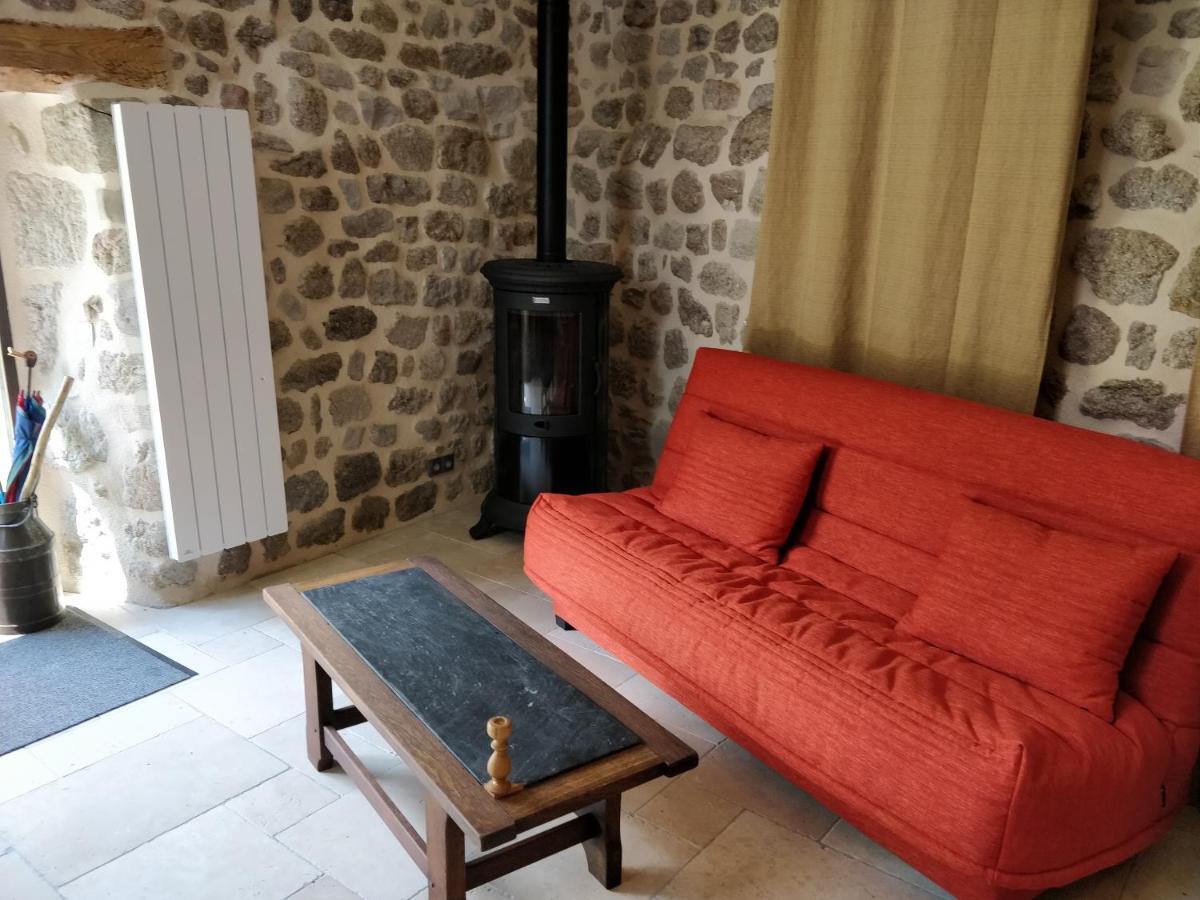 Les Fayettes Hotel Montregard Buitenkant foto